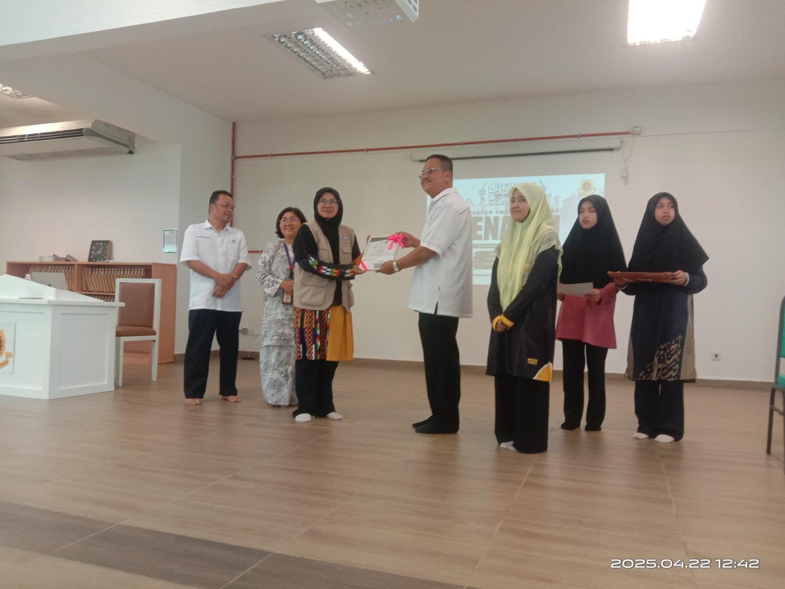 KDMRS Muslim, Ustazah Masni Yusin, JHEAINS