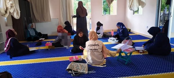 KDMRS Muslim, Ustazah Amimi